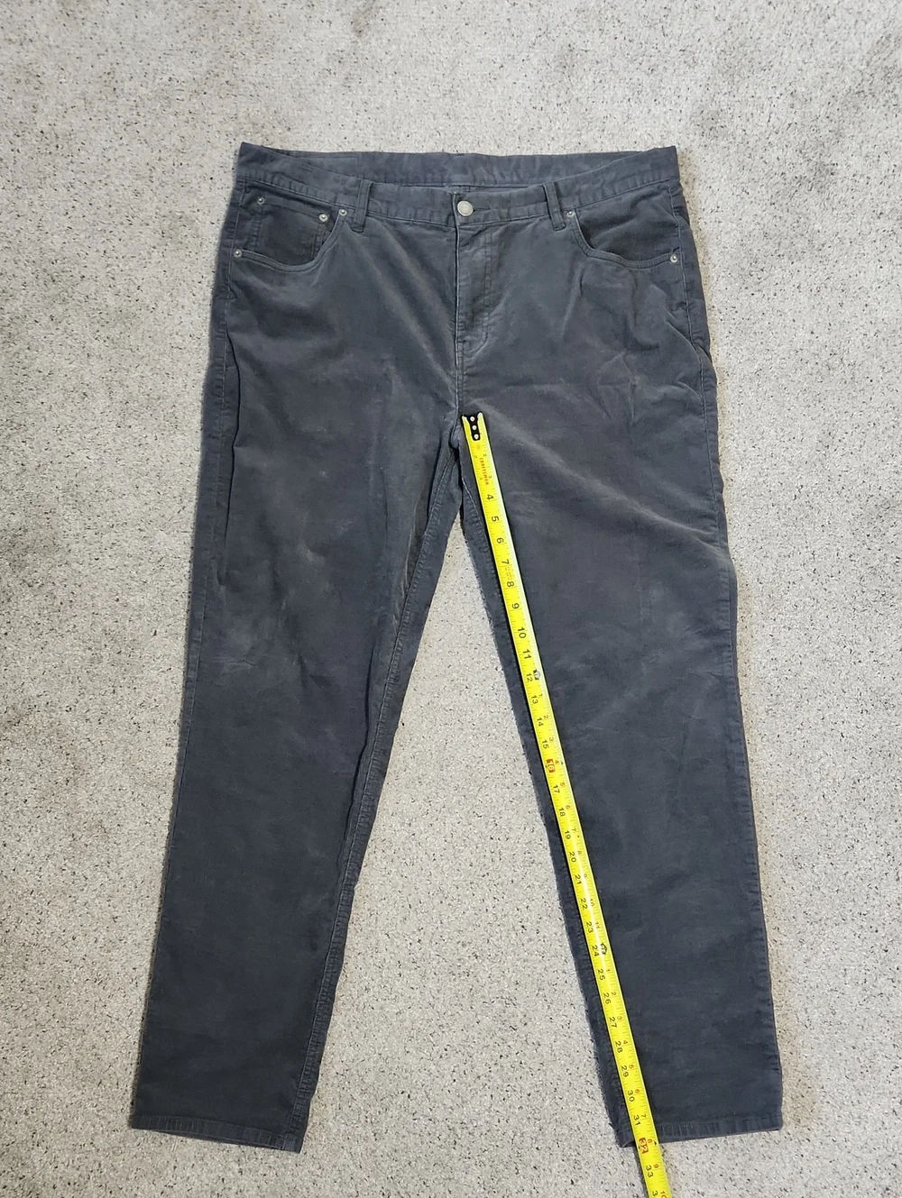 Vuori Optimist 5 Pocket Cord Pant Athletic Slim Fit in Charcoal 38x32